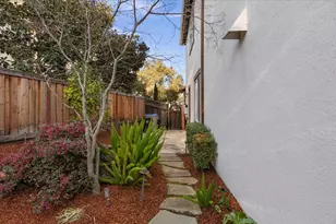 6617 Broadacres Dr, San Jose, CA 95120 - Photo 73