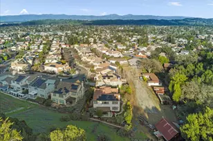 6617 Broadacres Dr, San Jose, CA 95120 - Photo 77