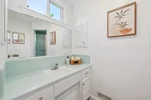 18855 Aspesi Dr, Saratoga, CA 95070 - Photo 13