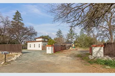 11240 Highway 49, Columbia, CA 95310 - Photo 3