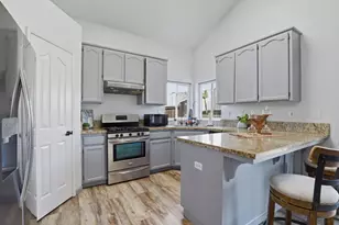 2191 Spruce Dr, Hollister, CA 95023 - Photo 5