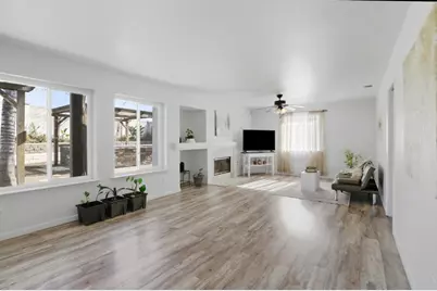 2191 Spruce Dr, Hollister, CA 95023 - Photo 9