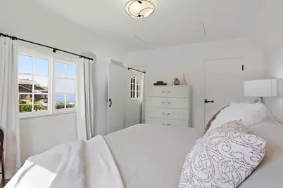 115 1st St, Pacific Grove, CA 93950 - Photo 21