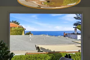 115 1st St, Pacific Grove, CA 93950 - Photo 11