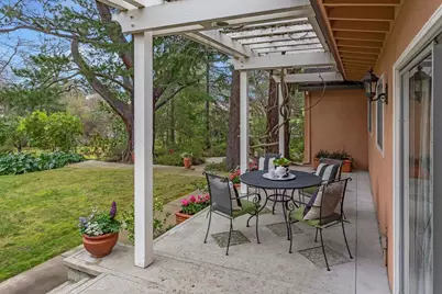 19401 San Marcos Rd, Saratoga, CA 95070 - Photo 41