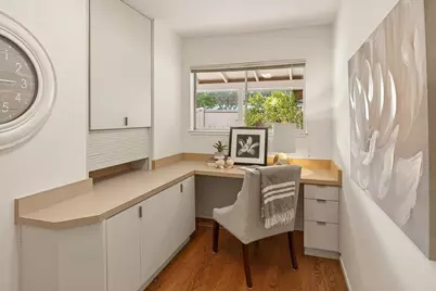 19401 San Marcos Rd, Saratoga, CA 95070 - Photo 21