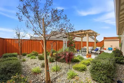 2761 Glenview Dr, Hollister, CA 95023 - Photo 57