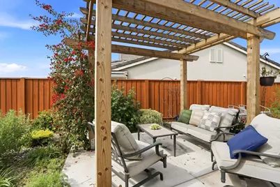 2761 Glenview Dr, Hollister, CA 95023 - Photo 59