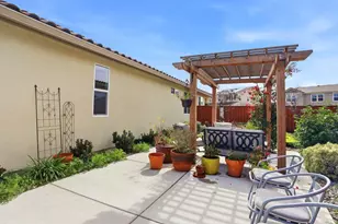 2761 Glenview Dr, Hollister, CA 95023 - Photo 61