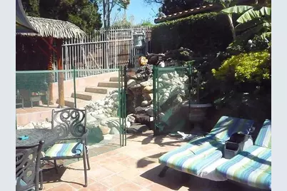 22942 Crespi St, Woodland Hills, CA 91364 - Photo 11