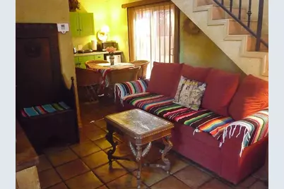 22942 Crespi St, Woodland Hills, CA 91364 - Photo 15