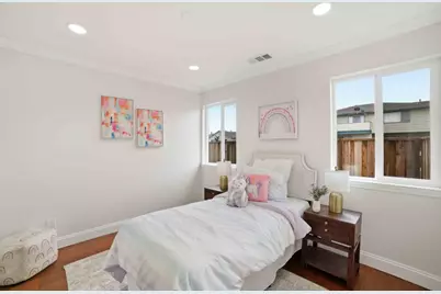 552 Borregas Ave, Sunnyvale, CA 94085 - Photo 13