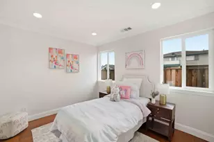 552 Borregas Ave, Sunnyvale, CA 94085 - Photo 13