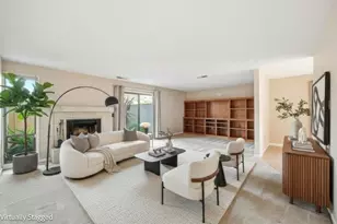 1067 Padre Dr 2, Salinas, CA 93901 - Photo 5