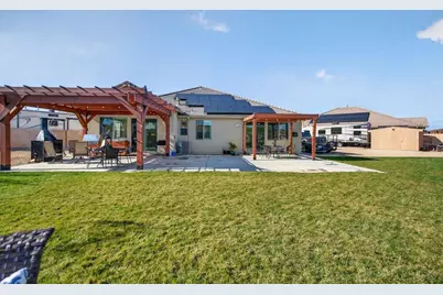 989 Pismo Ct, Hollister, CA 95023 - Photo 49