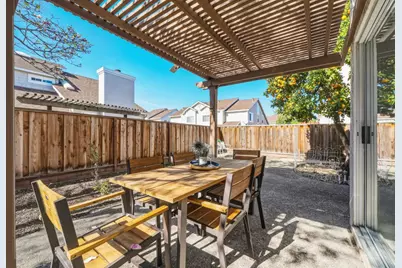1608 Mission Springs Cir, San Jose, CA 95131 - Photo 45