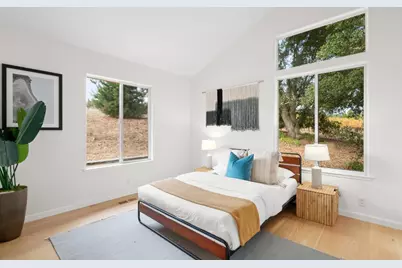 15060 Montebello Rd, Cupertino, CA 95014 - Photo 53