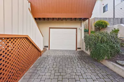 301 7th St, Pacific Grove, CA 93950 - Photo 5