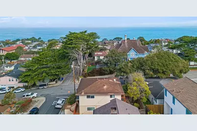 301 7th St, Pacific Grove, CA 93950 - Photo 41