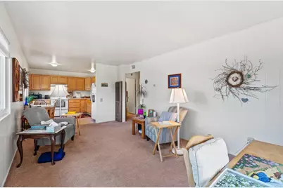 301 7th St, Pacific Grove, CA 93950 - Photo 27