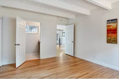 2323 Mastlands Dr, Oakland, CA 94611 - Photo 23