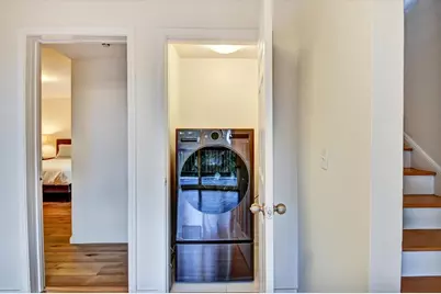 2323 Mastlands Dr, Oakland, CA 94611 - Photo 27