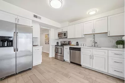 19124 Vineyard Ln, Saratoga, CA 95070 - Photo 9