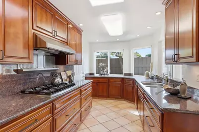 5902 Manorwood Ct, San Jose, CA 95129 - Photo 7