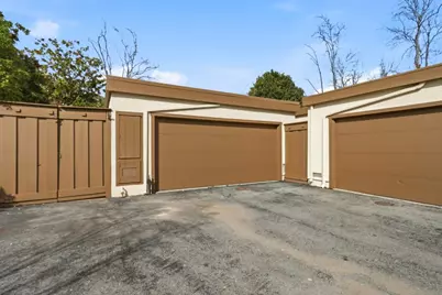 5902 Manorwood Ct, San Jose, CA 95129 - Photo 21