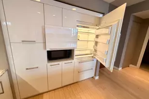 301 Mission St 303, San Francisco, CA 94105 - Photo 3