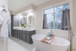 949 Nantucket Blvd 1, Salinas, CA 93906 - Photo 25