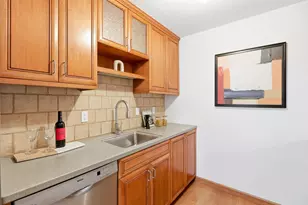 125 Connemara Way 32, Sunnyvale, CA 94087 - Photo 9