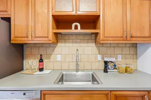 125 Connemara Way 32, Sunnyvale, CA 94087 - Photo 11