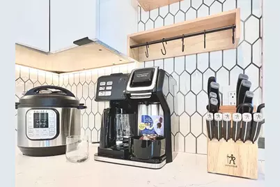 2050 Williams St, Palo Alto, CA 94306 - Photo 17