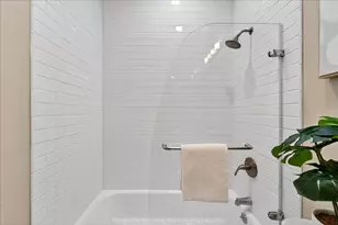 143 N Almaden Blvd, San Jose, CA 95110 - Photo 13