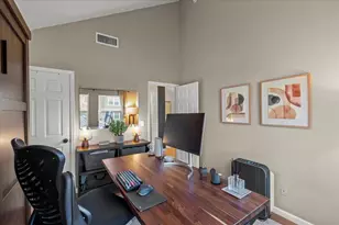 105 Village Cir, Santa Cruz, CA 95060 - Photo 17