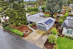 18762 Casa Blanca Ln, Saratoga, CA 95070 - Photo 31