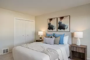 909 Hillcrest Blvd, Millbrae, CA 94030 - Photo 35