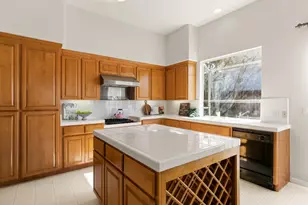 4321 Mackin Woods Ln, San Jose, CA 95135 - Photo 17