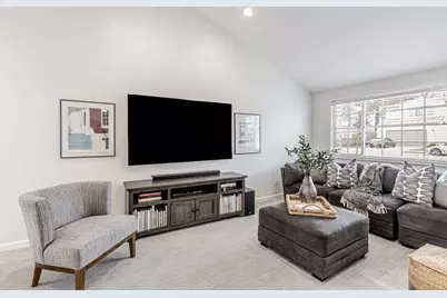 1450 Darlene Ave, San Jose, CA 95125 - Photo 15