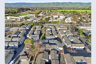 563 Groth Pl, San Jose, CA 95111 - Photo 39