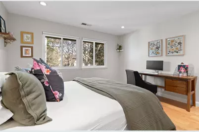 1933 Huxley Ct, San Jose, CA 95125 - Photo 27