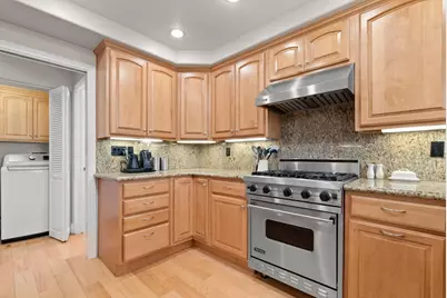 1933 Huxley Ct, San Jose, CA 95125 - Photo 11