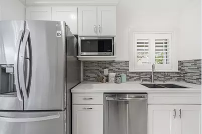 136 S Mary Ave, Sunnyvale, CA 94086 - Photo 5