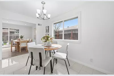 136 S Mary Ave, Sunnyvale, CA 94086 - Photo 7