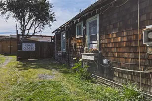 529 Wave St, Monterey, CA 93940 - Photo 19