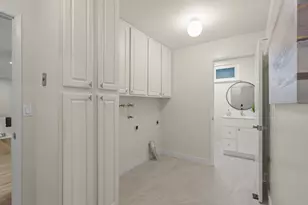 1494 Valcartier Dr, Sunnyvale, CA 94087 - Photo 27