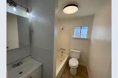 739 Pine Dr, Hollister, CA 95023 - Photo 3