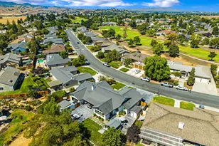 1220 S Ridgemark Dr, Hollister, CA 95023 - Photo 113