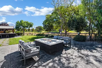 1220 S Ridgemark Dr, Hollister, CA 95023 - Photo 53